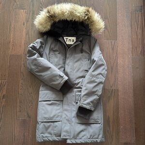 Aritzia Tna Bancroft Parka